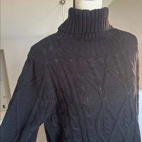 ZENANA Black Cable-Knit Turtleneck Sweater - Women's - Picture 3 of 4